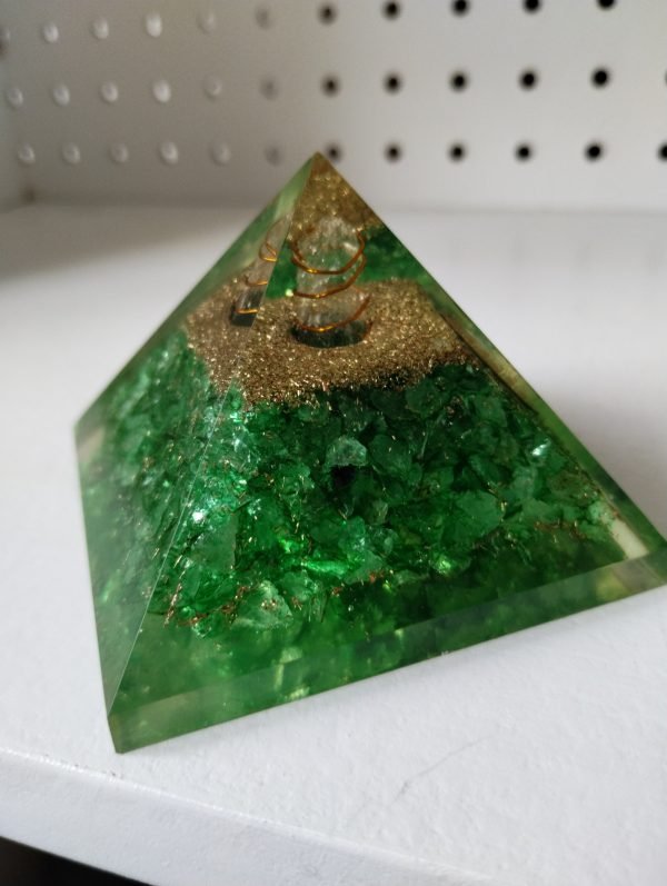 Green Onyx Seed of Life Orgonite Pyramid 3" - Image 7