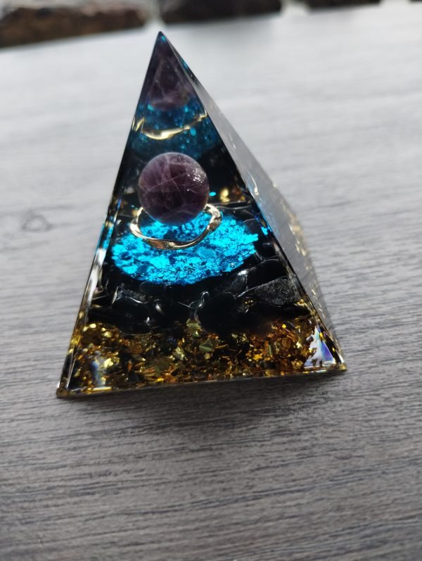 Amethyst Shungite Orgonite Pyramid - Image 2