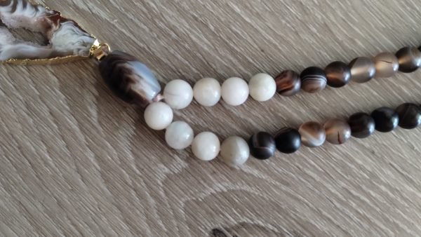 Rudraskha & Coffee Agate Necklace - Image 4