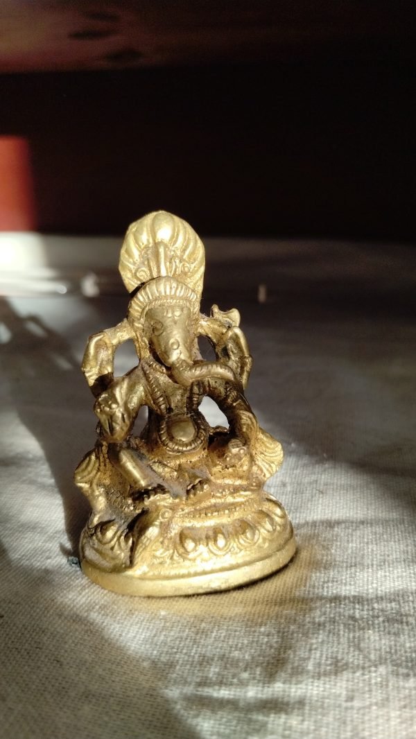 Ganesha on Throne small